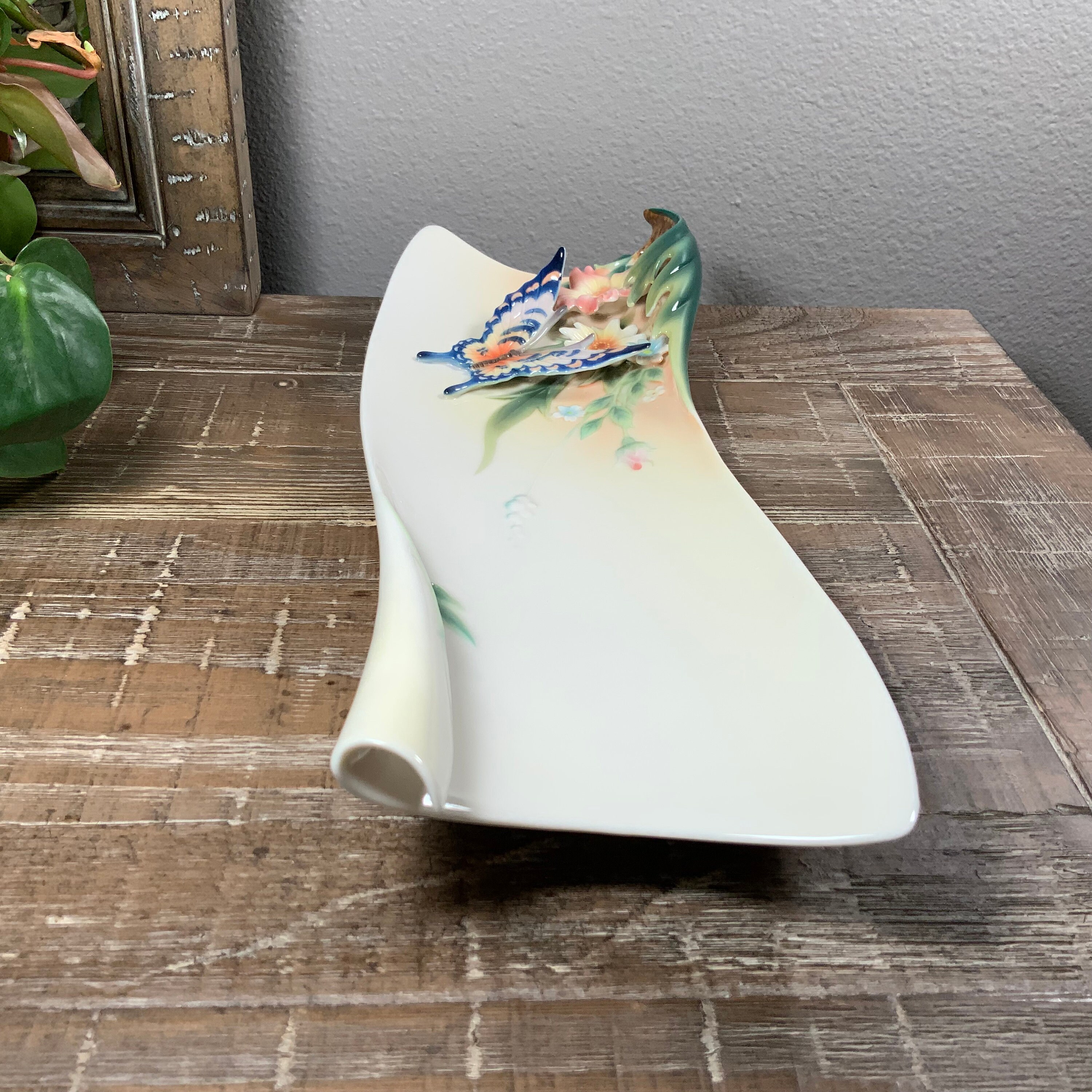 Franz Porcelain FLUTTERING BEAUTY Flower and Butterfly Sculptured