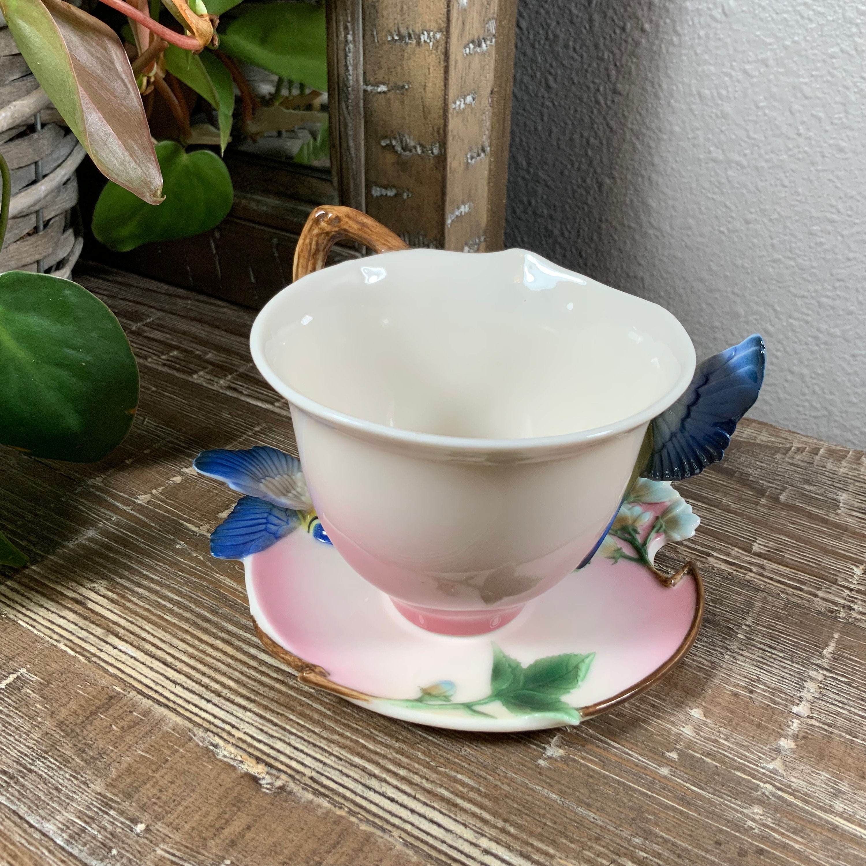 Franz Porcelain BLUEJAY and BLUE BERRY Cup and Saucer Set