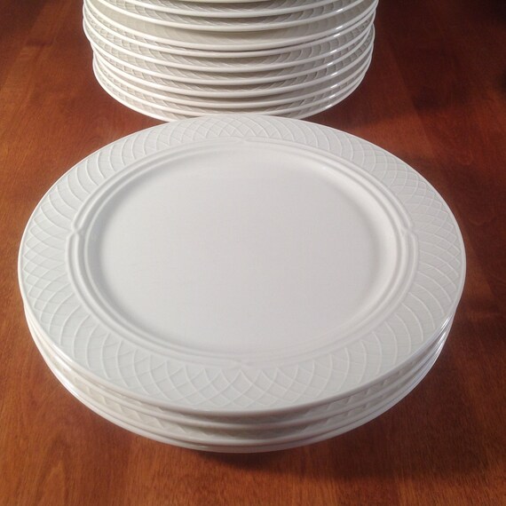 Reduced 4 Homer Laughlin GOTHIC 10 Dinner Plates | Etsy Reduced 4 Homer Laughlin GOTHIC 10 Dinner Plates | Etsy