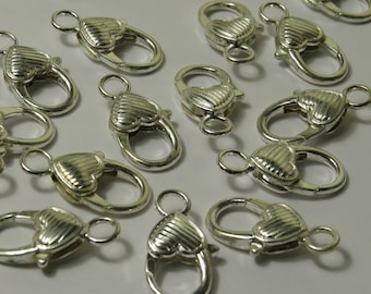 26x14mm Silver Heart Lobster Claw Clasps with Lined Pattern, Bright Silver - 10 Pcs
