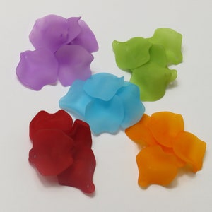 26x24mm Acrylic Rose Petals, 10 Pcs - Select Colour