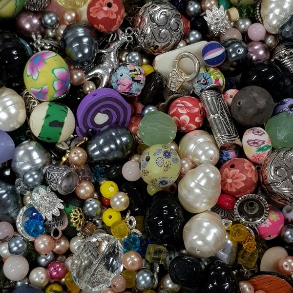 500g Bead Soup Mix and Other Jewelry Supplies, Mix of Polymer, Acrylic, Glass, Metal plus More