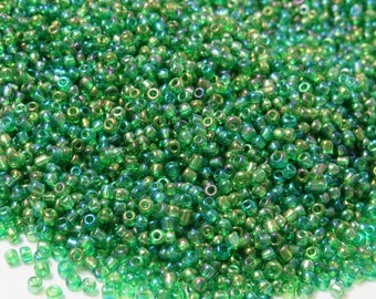 11/0 Medium Green AB Round Seed Beads, 20 Grams