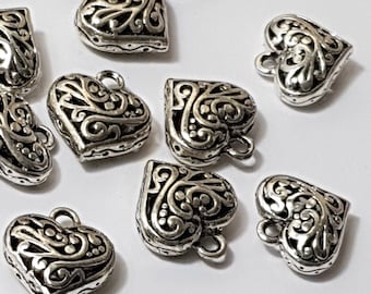 22x20mm Tibetan Style Metal Heart Pendant/Charms, 8 Pcs