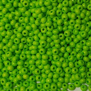 6/0 Czech Terra Intensive Light Green Seed Beads - 20 Grams