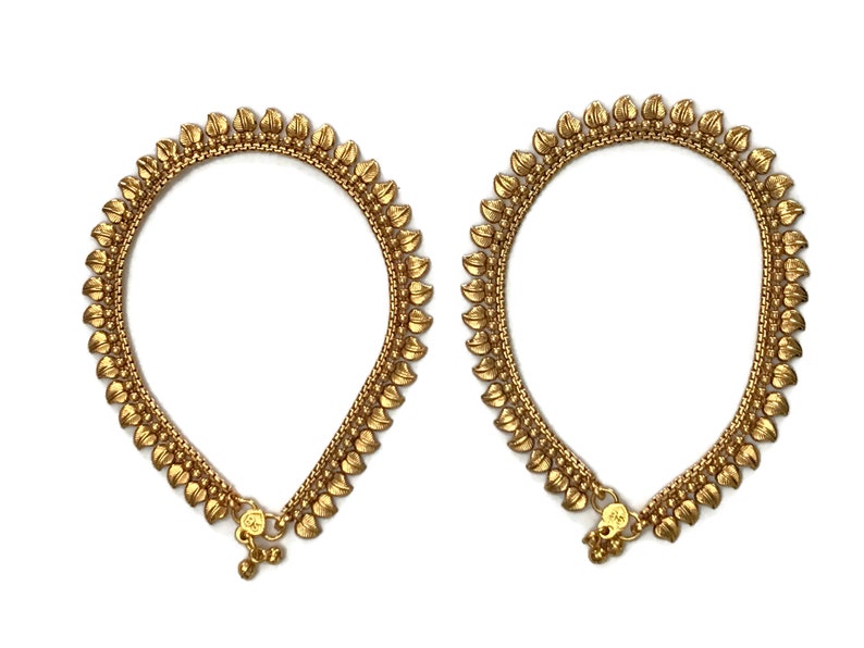 Gold Color Payel Anklets Surbhi MP Y2003 Indian Bollywood Fashion Party wear Jewelry Fashion Jewelry