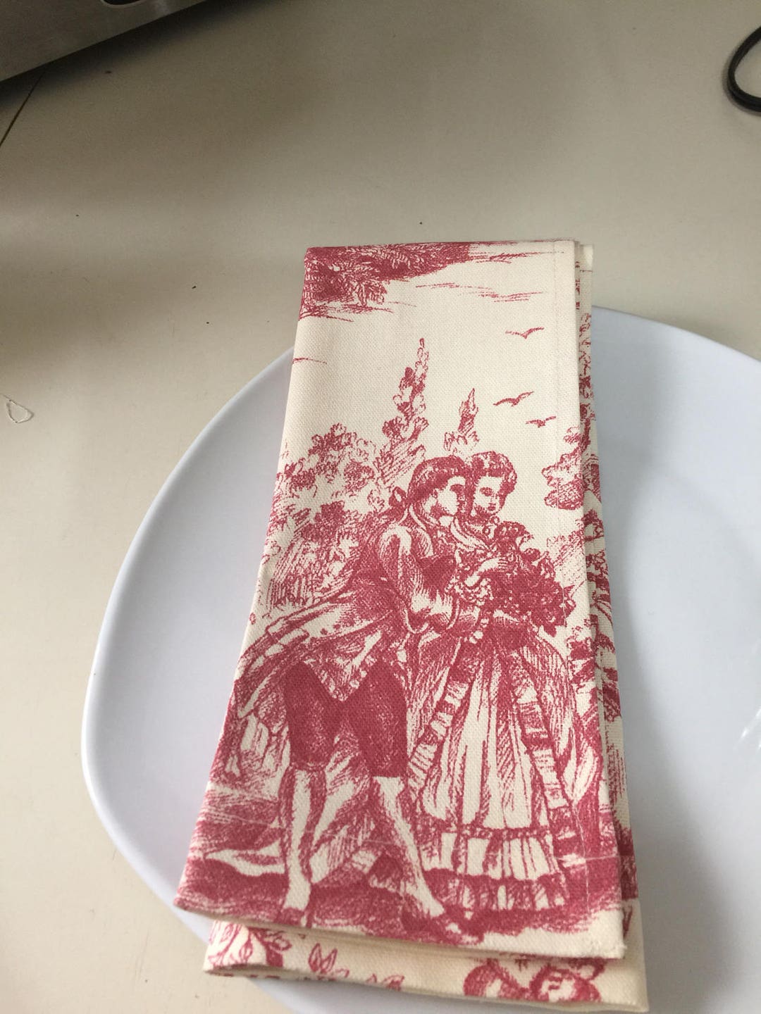 Toile Dinner Napkins Size 20by 20inches/ Toile Fabric Napkins/ Toile Cloth Napkins/ French