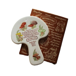 Vintage Mushroom Trivet NOS Ceramic Trivet Vintage Mushrooms Wall Hanging Vintage Kitchen Trivet  Kitchen Wall Art