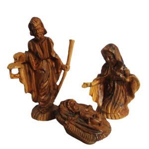 Hand Carved Olive Wood Holy Family Carved Wood Nativity Theme Religious Statue Set Christmas Nativity Wood Carving Vintage Holy Family
