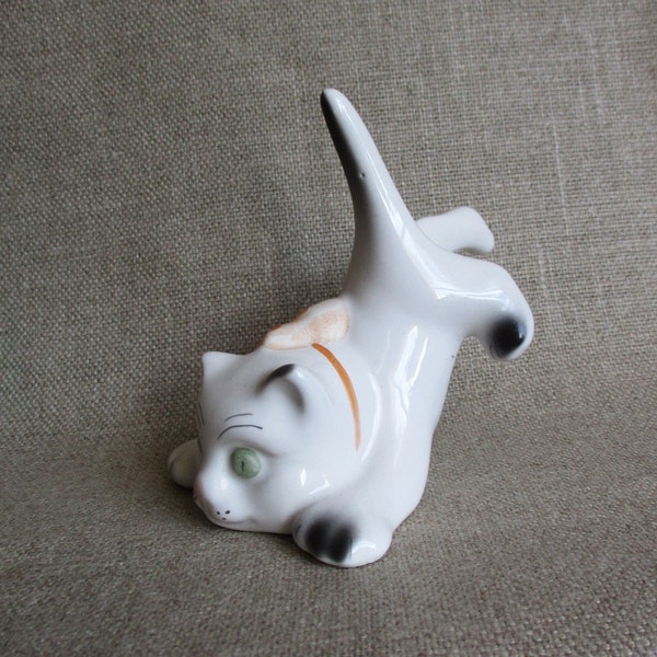 Vintage Ring Holder Somersault Cat Figurine Ceramic Retro Cat Ring Holder