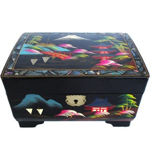 Japanese Lacquer Jewelry Box Inlaid Abalone Shell 1940's Vintage