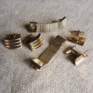 Vintage Cufflinks Lot Mod Art Deco Gold Cufflinks Wrap Around Chain Mesh Jeweled & Grid Vintage Cufflinks Mens