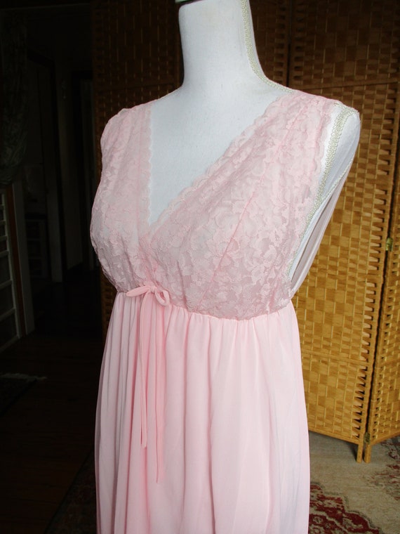 Vintage Nightgown Large Lace & Nylon Pink Nightgow