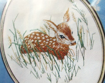 Cathy Alexander Embroidery Kit Fawn Deer Golden Ovals Vintage Embroidery Kit with Frame Sealed