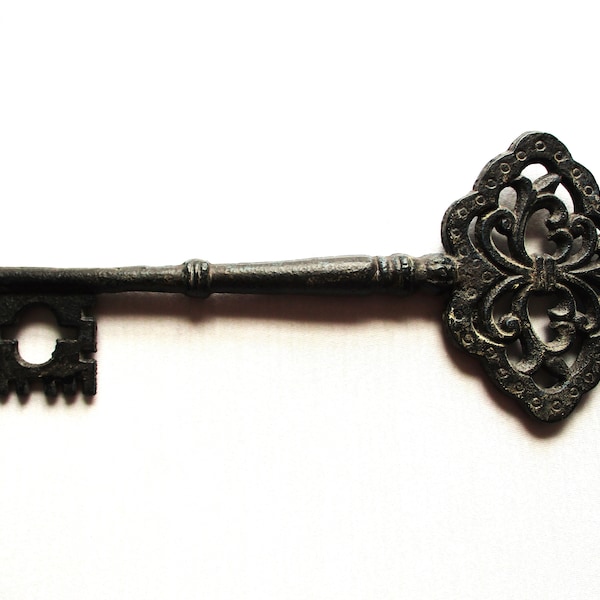 Cast Iron Skeleton Key 11" Decoration Ornate Key Wall Hanging Large Decorative Key