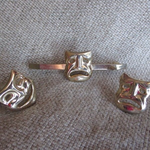 Vintage Comedy Tragedy Cuff Links & Pin Set: Gold Tone Theater Masks