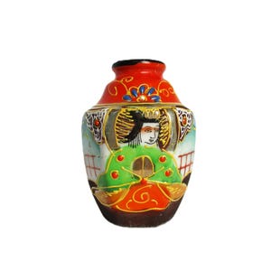 Mini Geisha Girl Vase Moriage Vase Vintage Miniature Bud Vase Japanese Ceramic Mini Satsuma Vase Asian Bud Vase