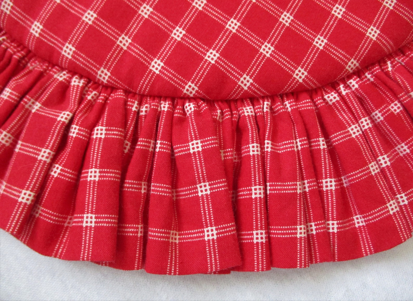 Handmade Placemats Ruffled Red Plaid Round Country Placemat Etsy