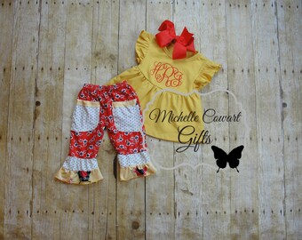 Girls Farm Outfit, Chicken Set, Girls Farm Birthday Outfit, Monogram Outfit, Capri Set, Embroidery, Ruffle Capri, 4T 5 6 Mustard Outfit, RTS