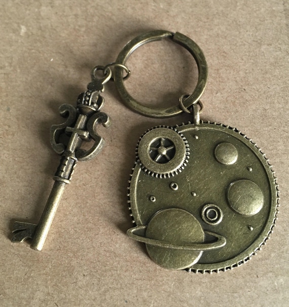 Planet and Gear Detailing Steampunk Design Antique Bronze Keyring with Key
