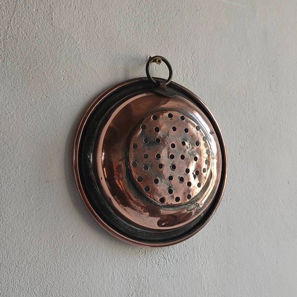 French vintage / antique  copper colander / strainer / sieve, hanging hook and tin lined.