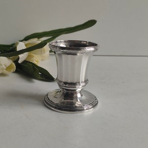 French antique Ercuis silver plated egg cup, Art Deco with maker marks.