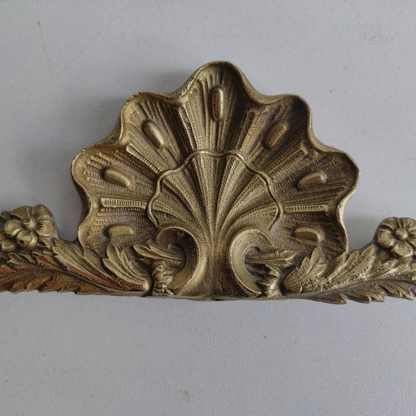 French antique, bronze pediment, Louis XV rocaille style with shell centerpiece, circa 1900.