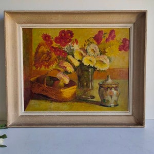 French vintage oil on board painting, framed and ready to hang, circa 1930s.