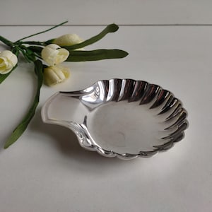 French vintage Christofle, silver plated shell / coquille dish with maker marks, circa mid century.