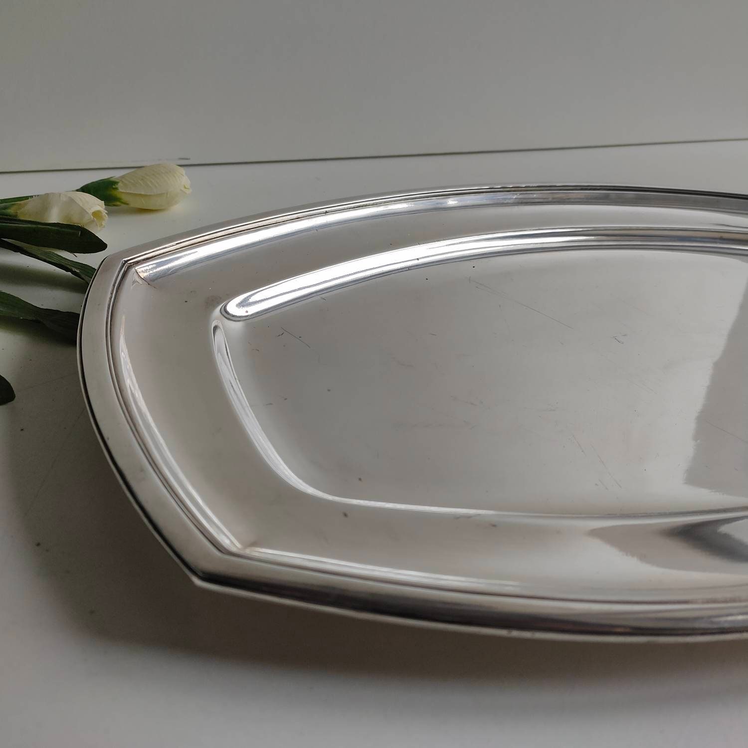 Français Grand Plateau de Service Vintage, 17, 5 Long,/Assiette Plaqué Argent Art Déco.