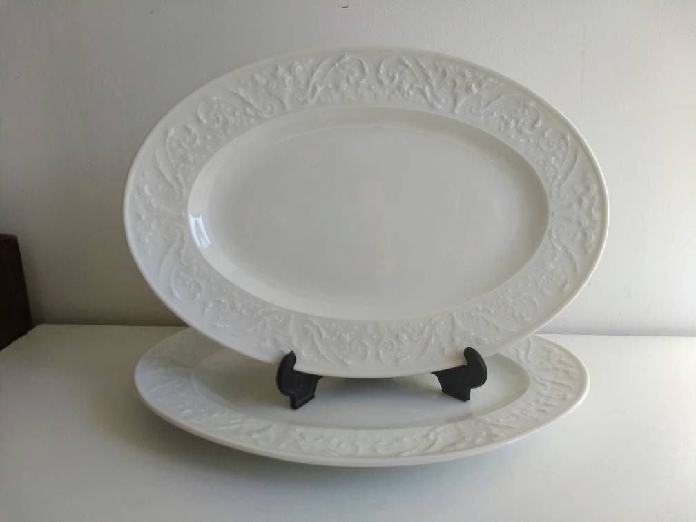 Français Rayaud Limoges Vintage, Grand Plateau Ovale en Porcelaine Blanche, avec Motif Relief, Rayna
