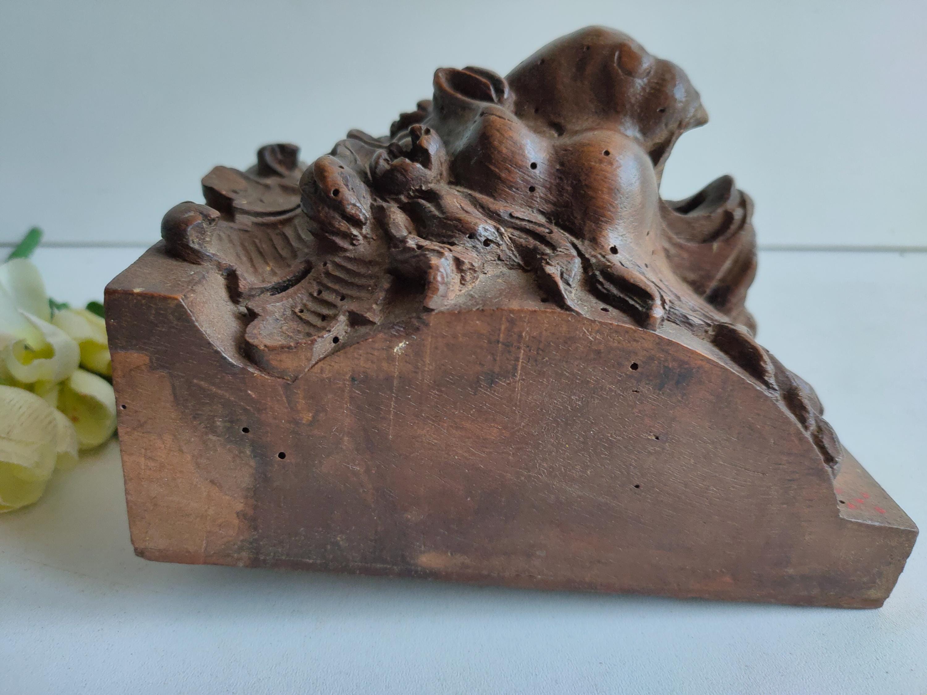 French Antique Carved Lion Head in Oak With Key Hole Mouth