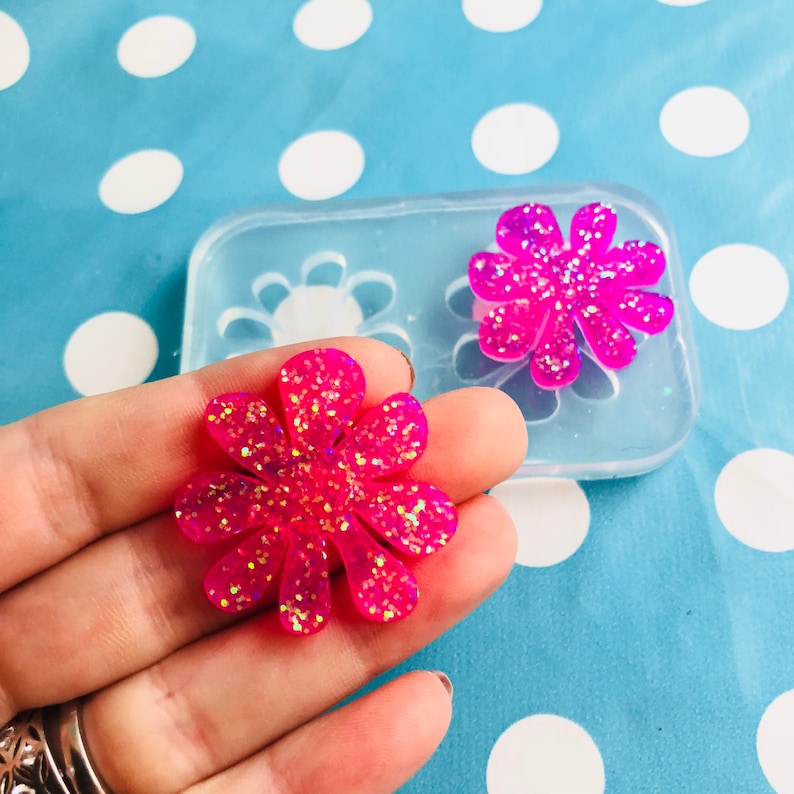 30mm Silicone Doodle Flower Earring Mold Resin Mould Crafter EM315