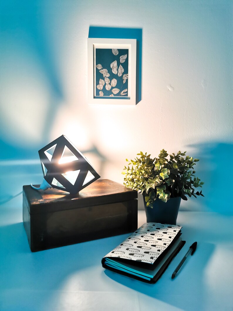 Kleine eend blauwe Origami lamp Leewalia bedlampje accentlamp designlamp grafische lamp geometrische lamp afbeelding 7