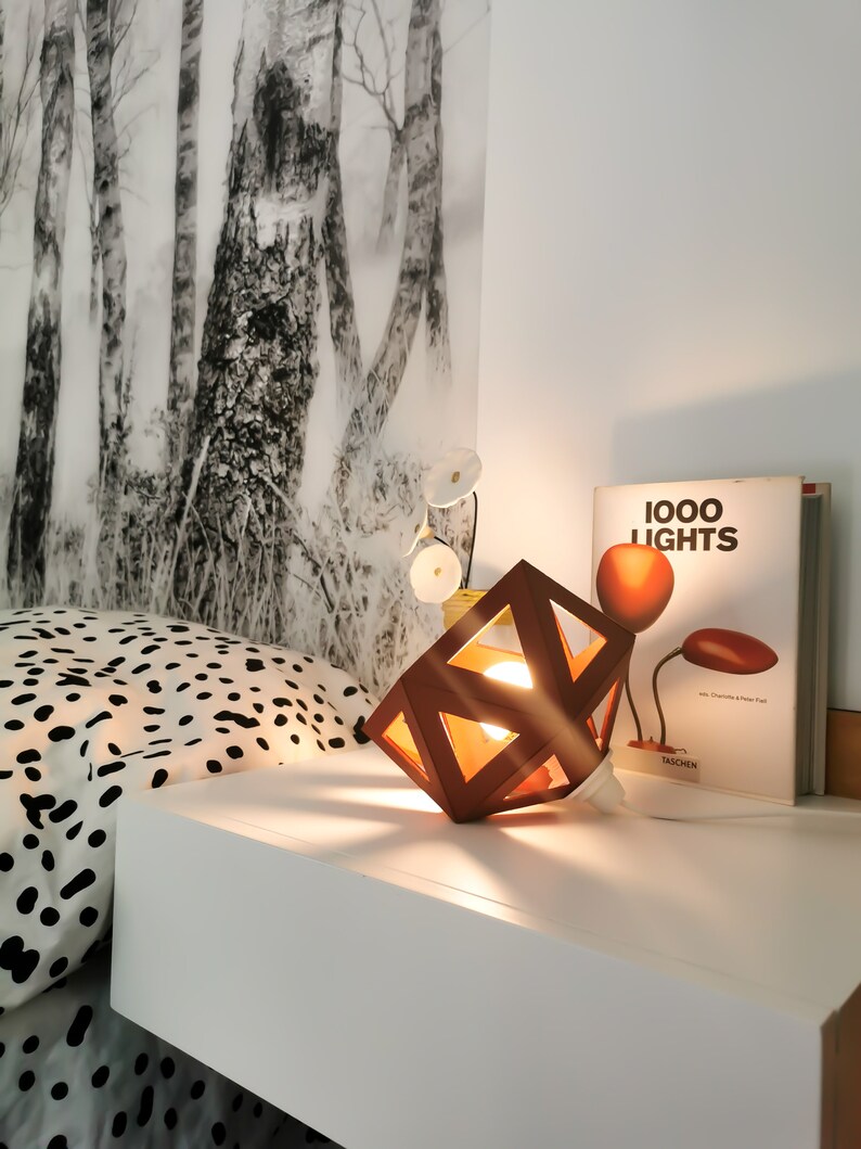 Petite lampe Origami bordeaux Leewalia lampe de chevet lampe d'appoint lampe design lampe graphique lampe géométrique image 4