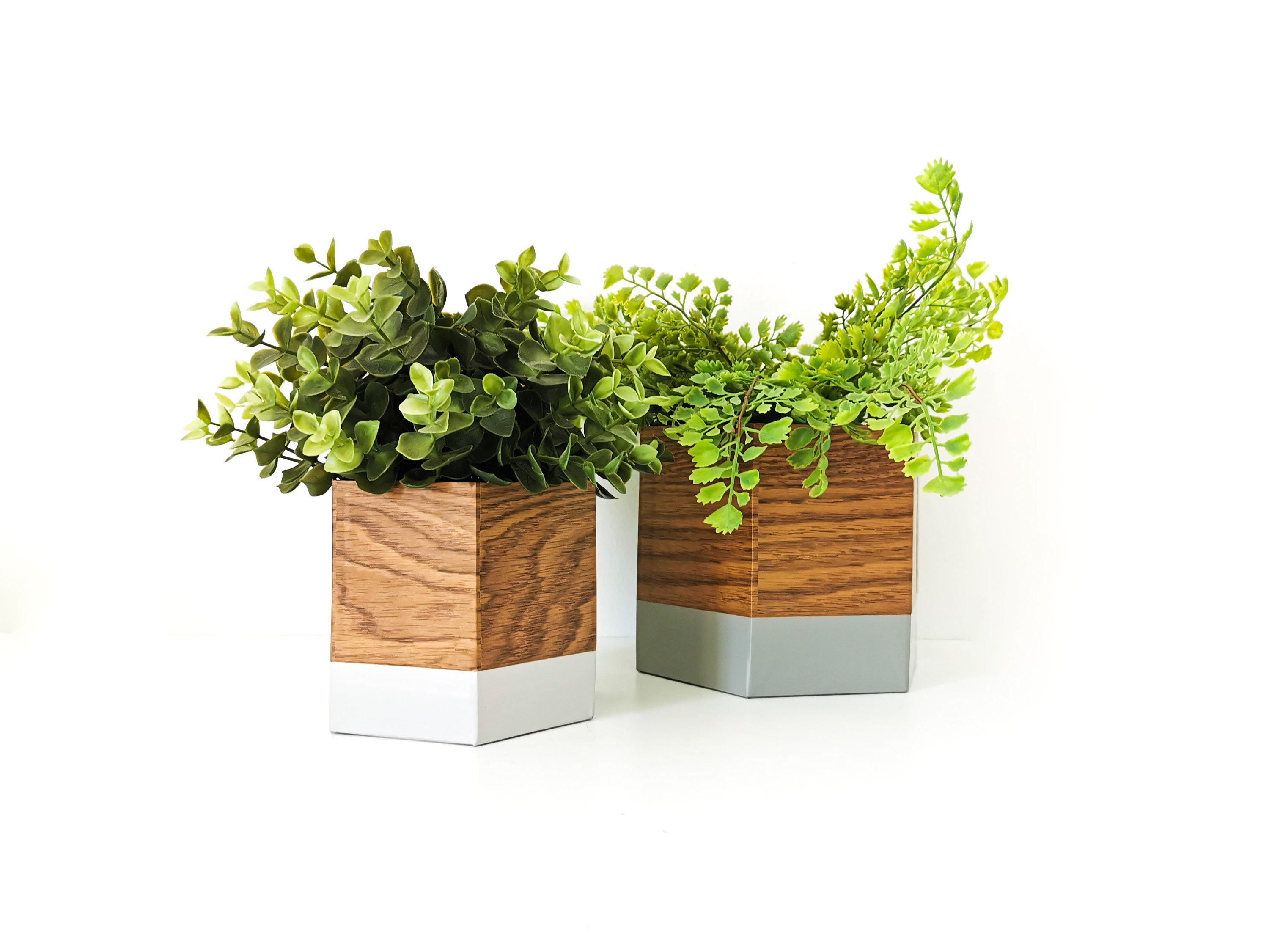 Set de Deux Caches Pot Géo Chêne et Camaïeu Gris - Décoration d'intérieur Plantes Fleurs Leewalia Gr