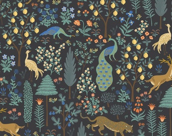 Rifle Paper Fabric Camont 18th Century Französische Bauernhaus Inspirierte Menagerie in Black Metallic Fabric