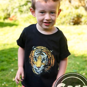 Kinder Tiger TShirt, Tier Shirt, Tiger Liebhaber Geschenk Bild 1