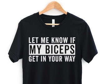 Camiseta engraçada para academia com estampa de bíceps, ideal para treino de musculação.