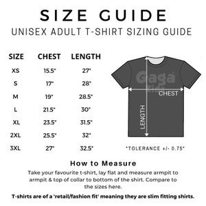 Personalisiertes Initial Shirt, Old English Pocket Print Erwachsene Unisex T-Shirt Bild 6