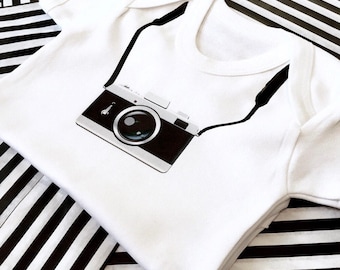 Camera Baby Bodysuit, Kids Bodysuit, New Baby Gift, Cute Baby Outfit, Toddler Clothes, Infant Baby Clothes, Camera Gift, Funny Kids Clothes