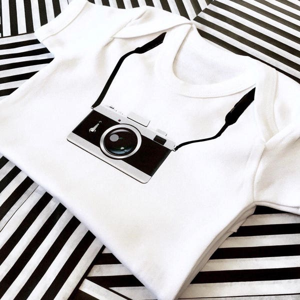 Camera Baby Bodysuit, Kids Bodysuit, New Baby Gift, Cute Baby Outfit, Toddler Clothes, Infant Baby Clothes, Camera Gift, Funny Kids Clothes