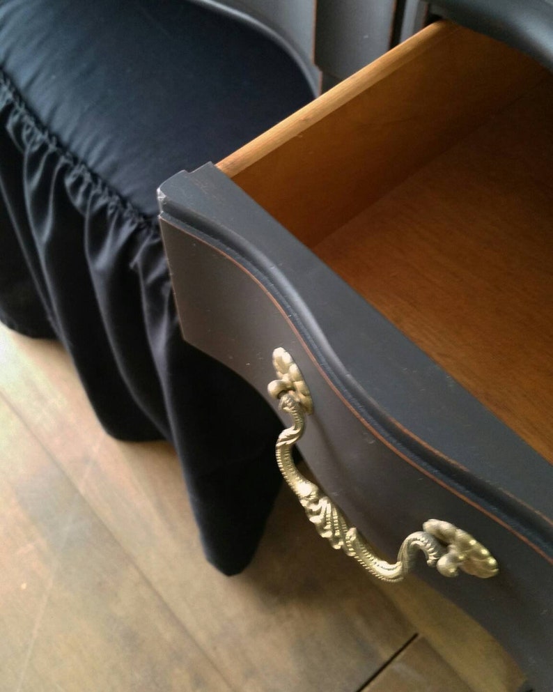 Free Shipping Rare French Vintage Vanity Boudoir Black Glam Mirror Provincial Hollywood Mancini Make-Up Table Desk Ruffled Bench Pending