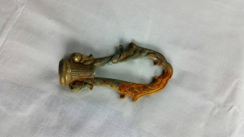 Antique Vintage Lamp Chandelier Bottom Finial Threaded Center