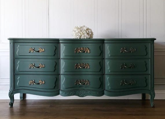 SIMILAR AVAILABLE! Free Shipping! RARE Henredon Villandry 9 Hollywood  Dresser Traditional French Provincial Forest Green Sage Credenza Buffe -  Etsy