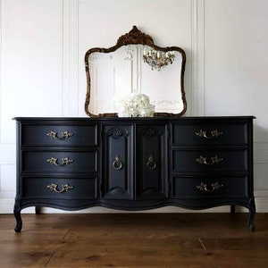 AVAILABLE! Free Shipping! Vintage Black French Provincial Bedroom Dresser 9 Drawer Traditional Chic Glam Painted Buffet