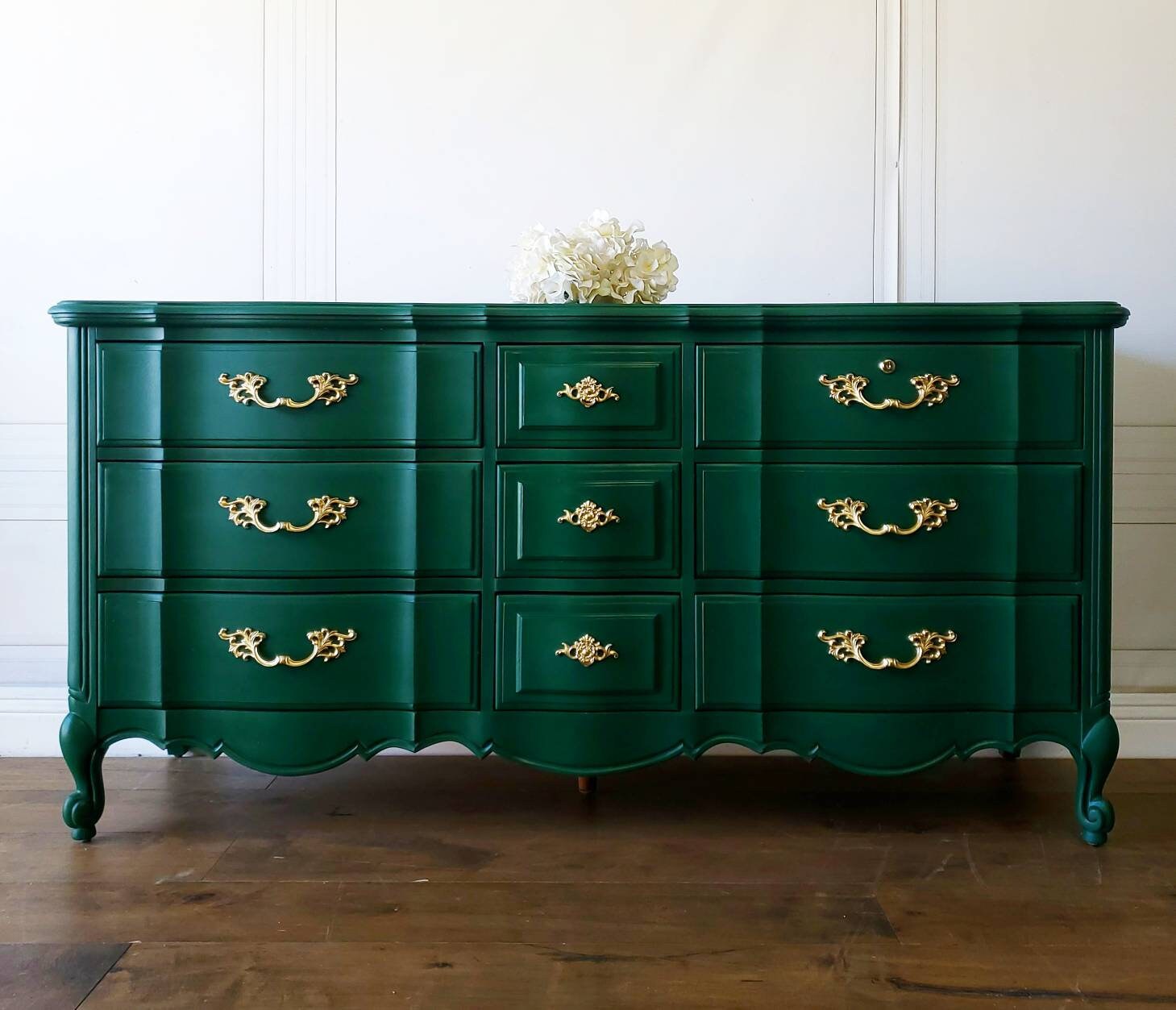 AVAILABLE Free Shipping Emerald Green Boudoir Thomasville Vintage