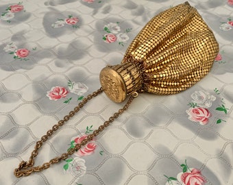 Vintage Whiting and Davis purse gold metal mesh purse with mirrors, 1940s,