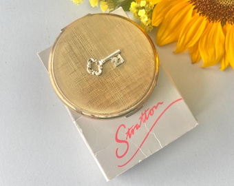 Polvos compactos Stratton vintage, espejo de maquillaje con forma de llave de cumpleaños número 21