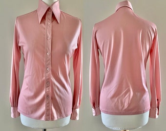 1970s pink blouse with dagger collars, vintage ladies shirt UK size 10 to 12